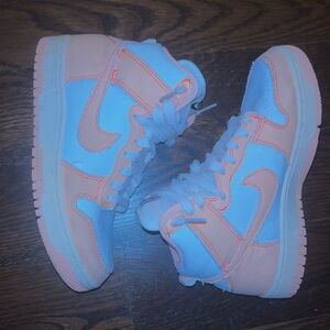 Nike High-Top Sneakers - White and Peach